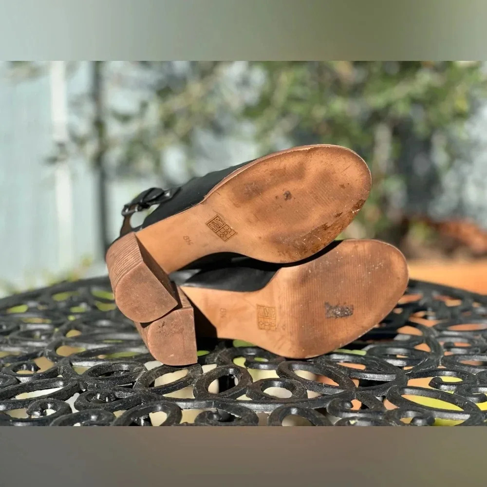 Madewell — Riley Convertible Slingback Mule - Picture 2 of 8
